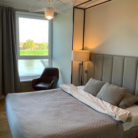 Riverside Apartment Self Check-In Клайпеда Экстерьер фото